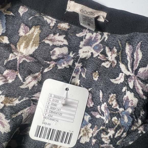 ECOTE Floral Mini Skirt size 2 - Picture 6 of 10